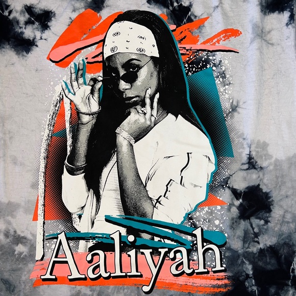 🩶 NWOT! Official Aaliyah Tie Dye Tee - Picture 1 of 5